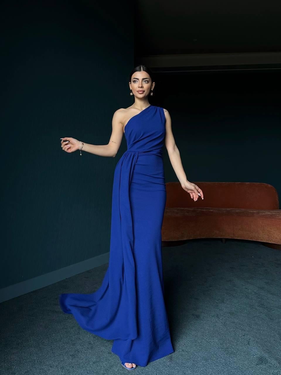 Adel Tek Omuz Uzun Şık Elbise Saks