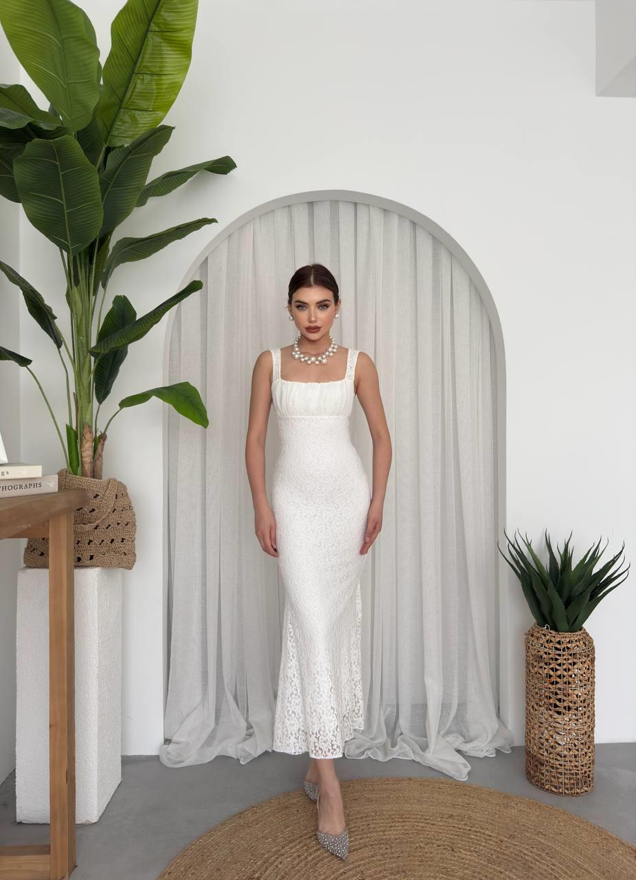 Angel Dantel Kalın Askılı Uzun Elbise