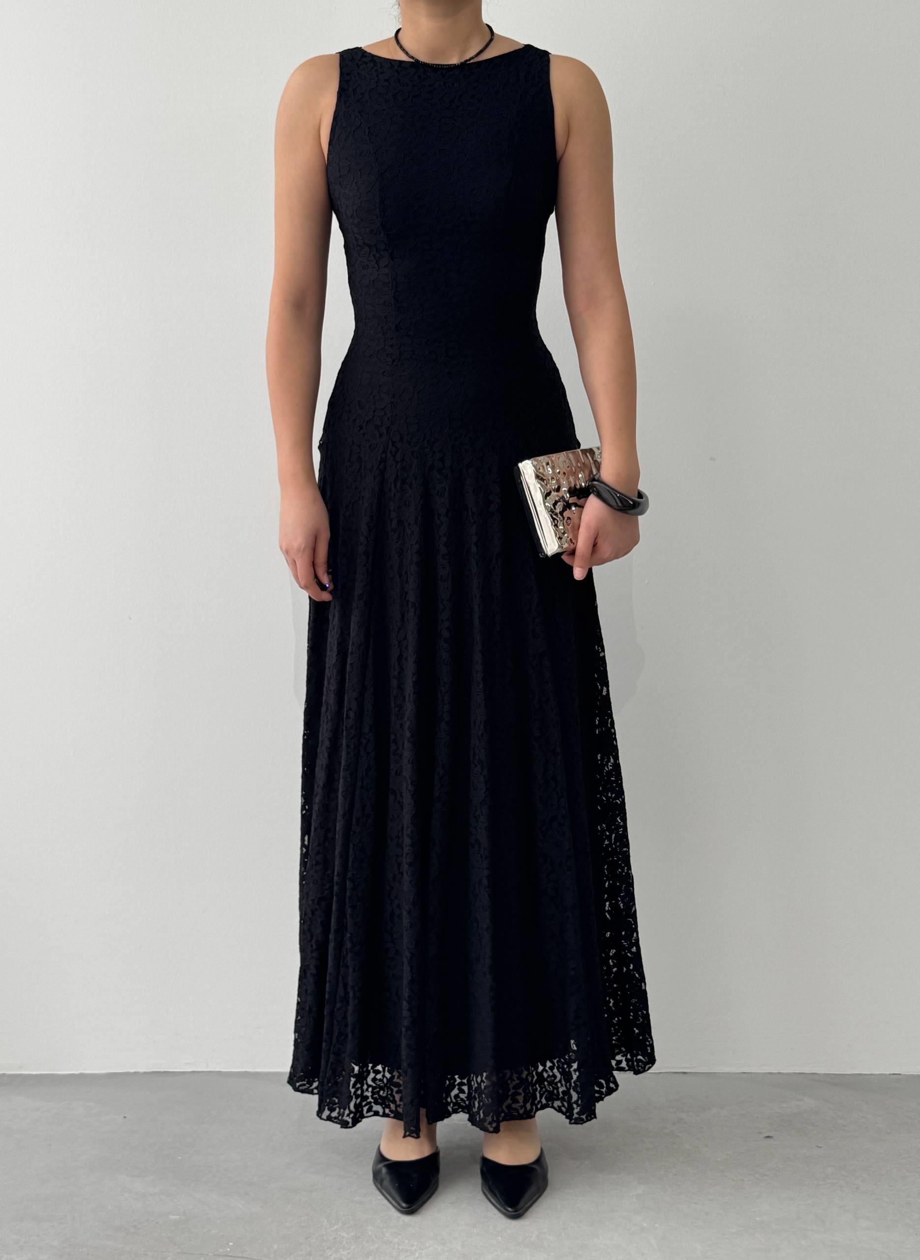 Swer Uzun Dantel Elbise