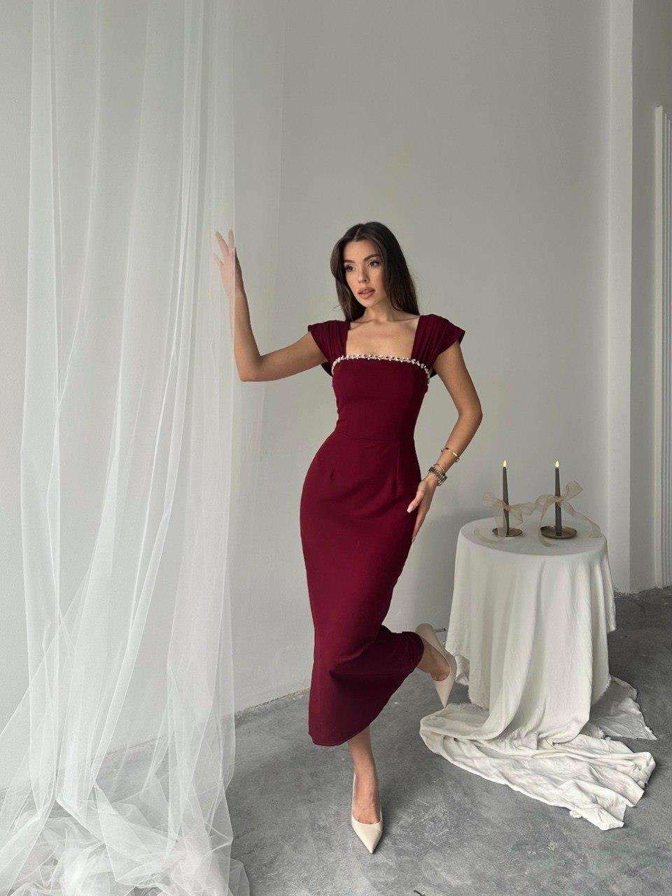 Elenor Uzun Atlas Elbise