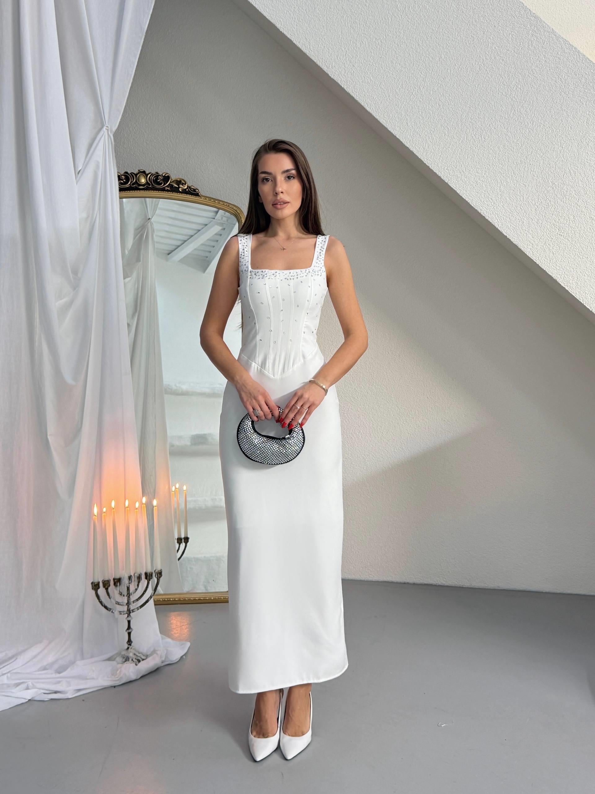 Taşlı Tasarım Uzun Elbise Romane