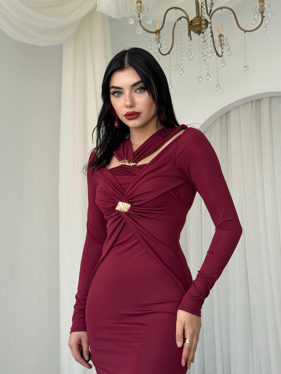 Dande Broş Detaylı Elbise