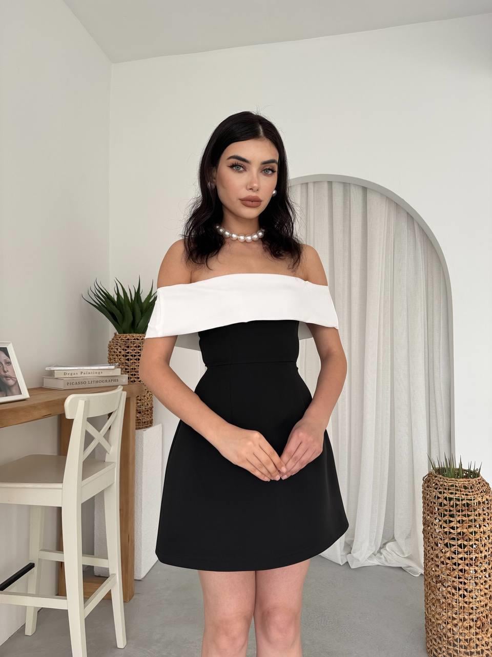 Lily Madonna Yaka Mini Elbise