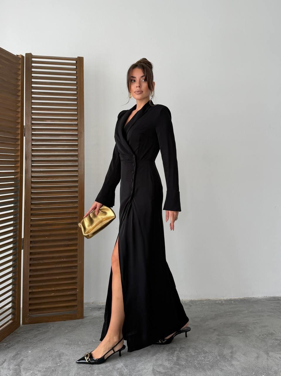 Lami Yırtmaclı Düğme Detay Elbise