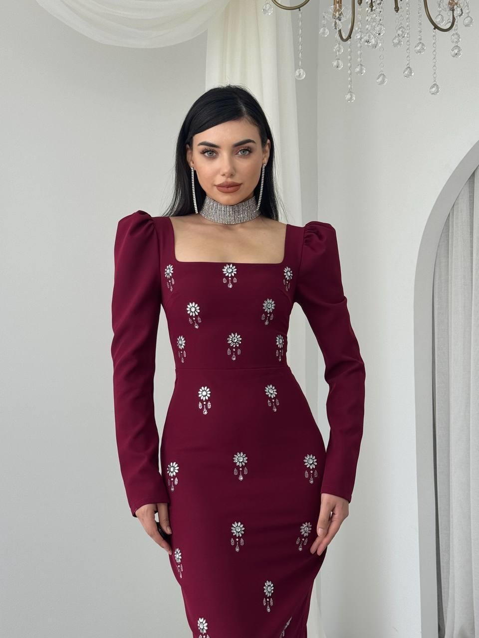 Pera Taş Detaylı Elbise