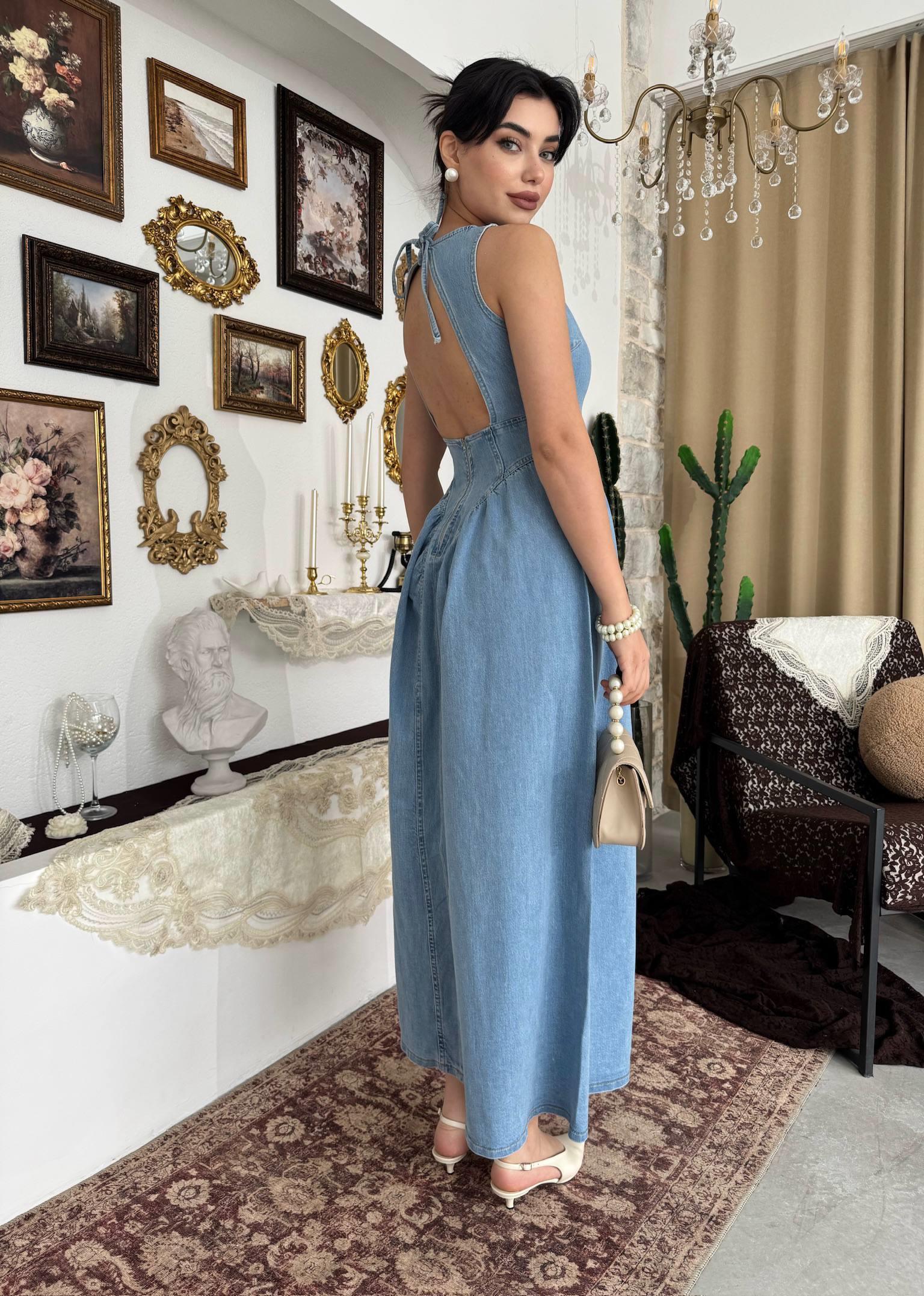 Jere Sırt Dokolteli Detaylı Denim Elbise