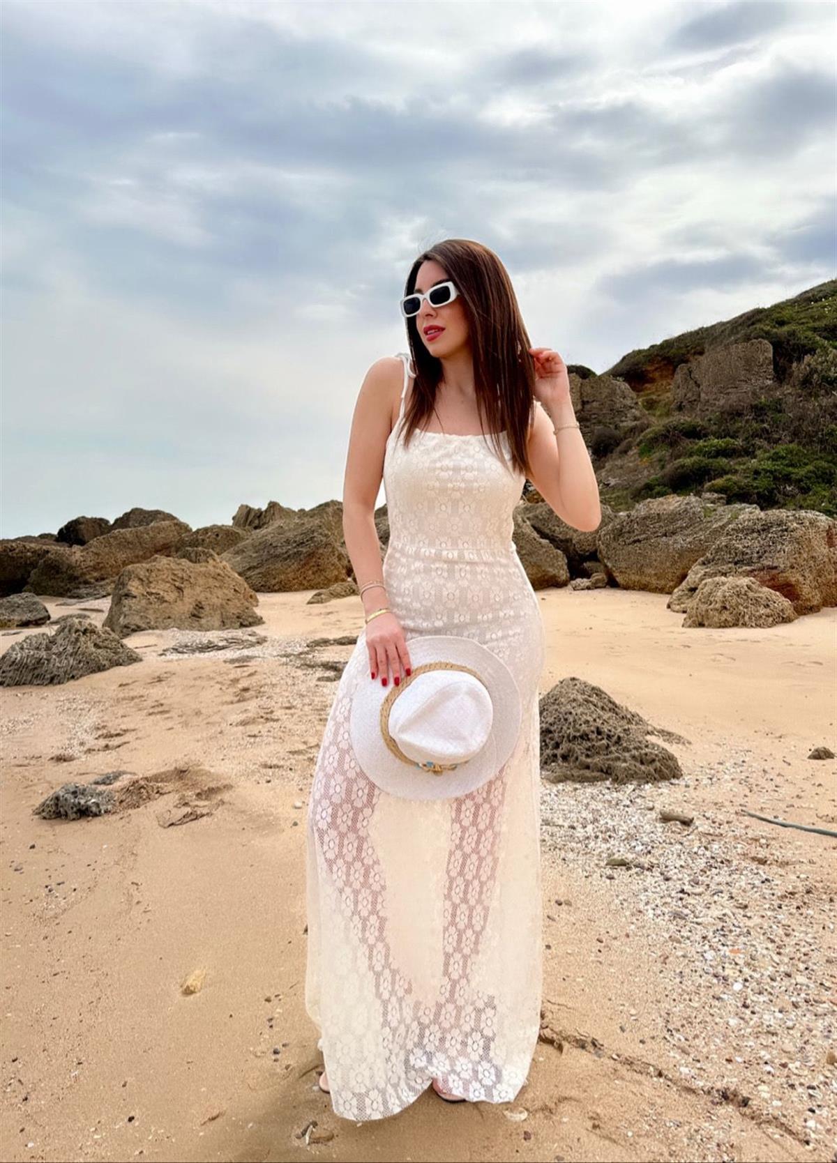 Dantel Astarlı Maksi Elbise - Beyaz