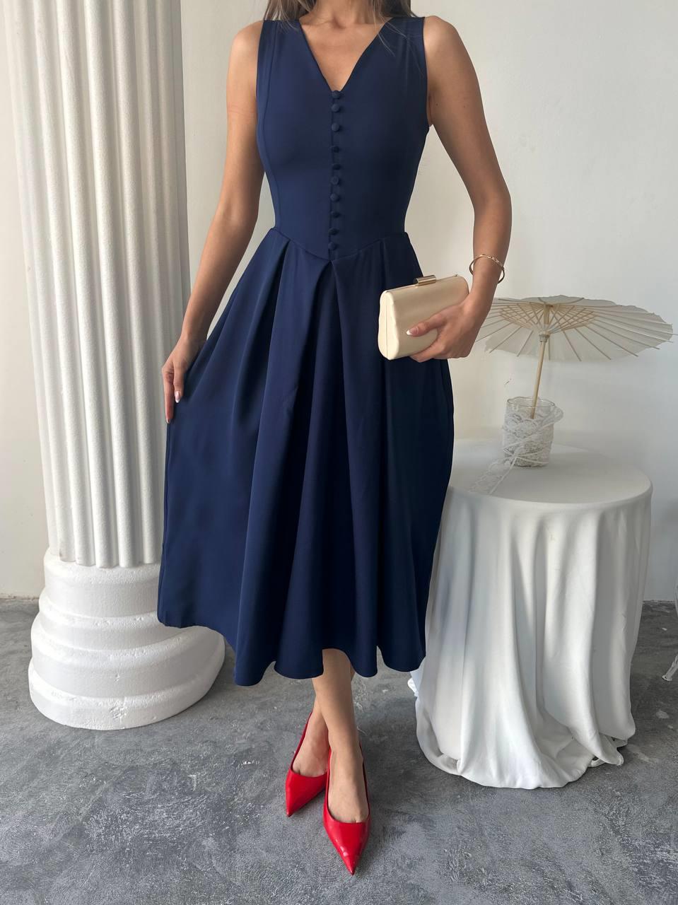 Dore Pileli Düğme Detay Midi Elbise	