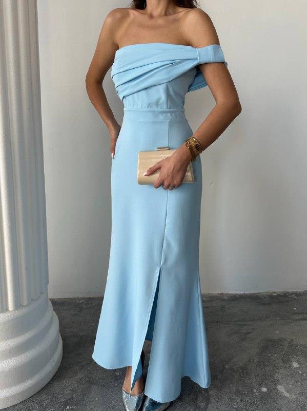 Aura Yırtmaçlı Uzun Elbise