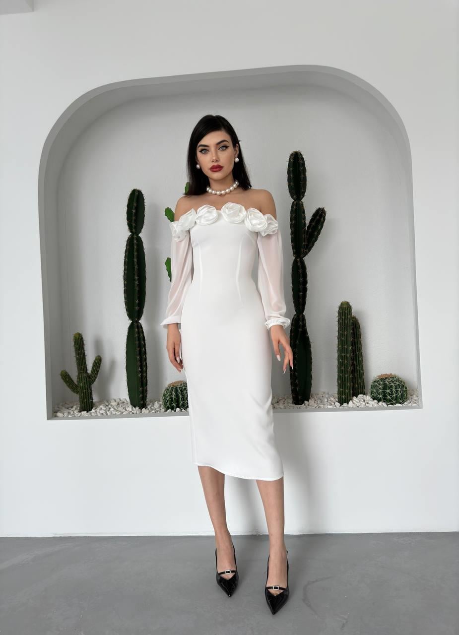 IRMAK STRAPLEZ GÜL DETAY MİDİ ELBİSE