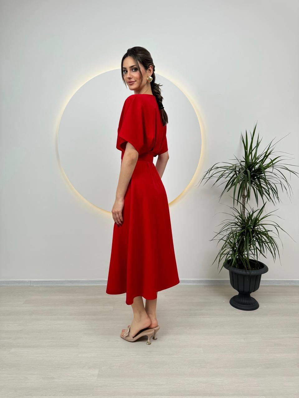 Kemer Detaylı Anjeli Midi Elbise
