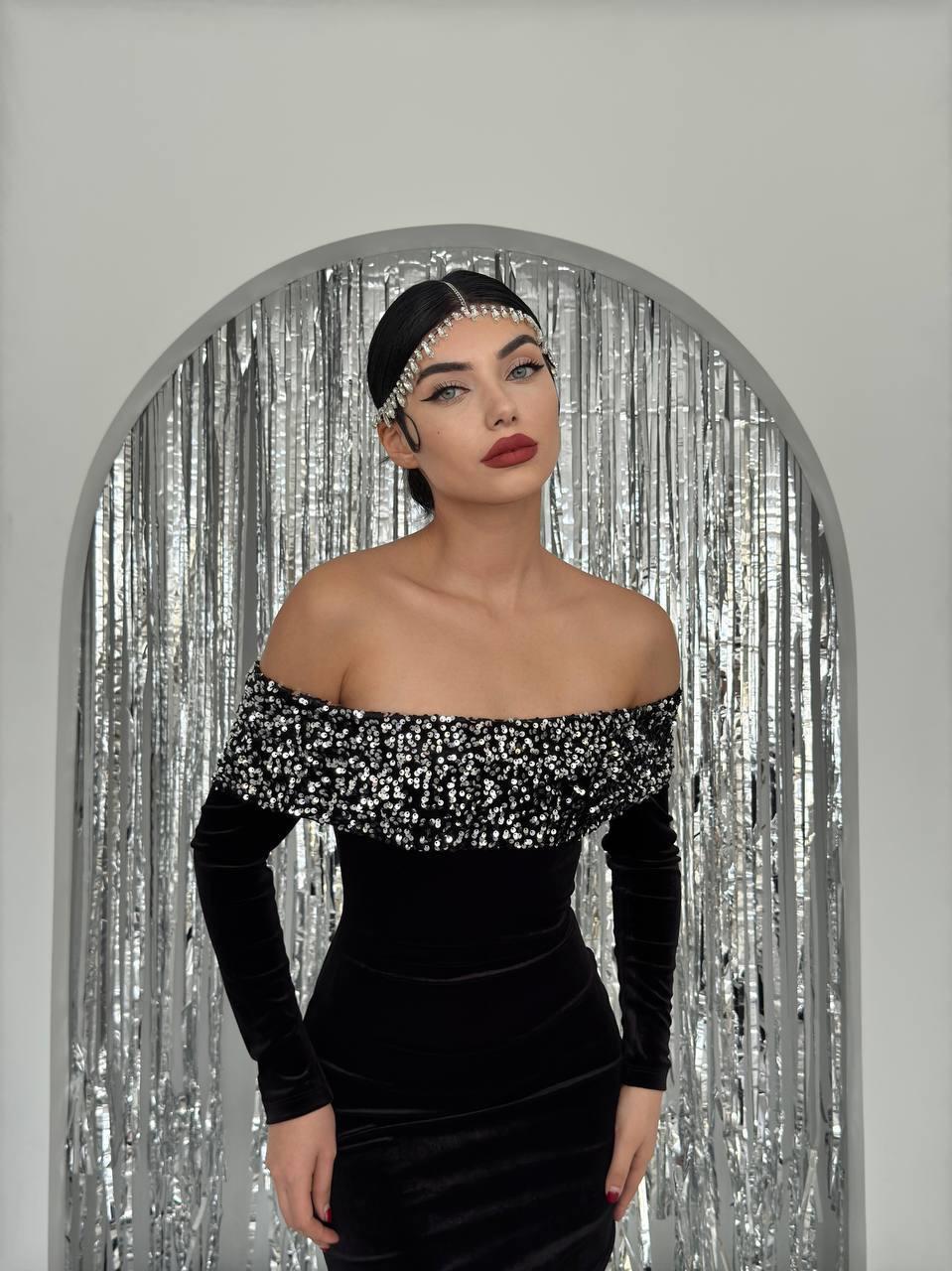 Madonna Payet Kadife Uzun Elbise