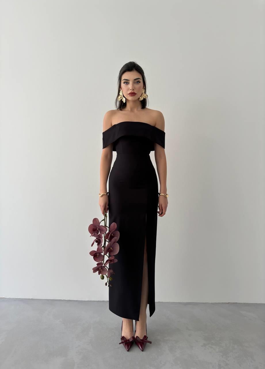 Madonna Yaka Uzun Elbise