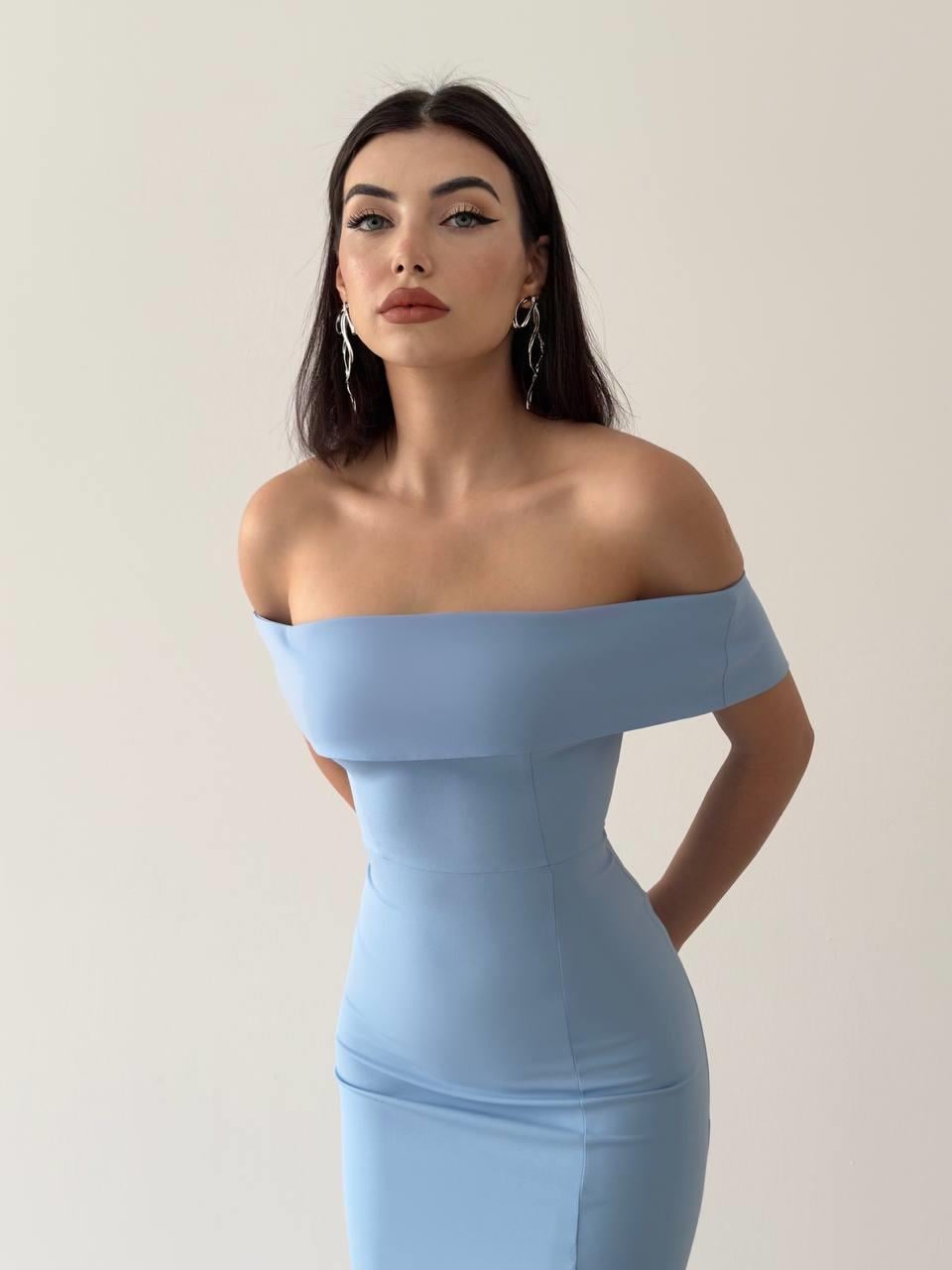 Madonna Yaka Uzun Elbise