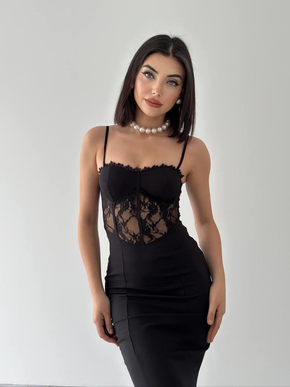 Romantica Dantel Detay Elbise