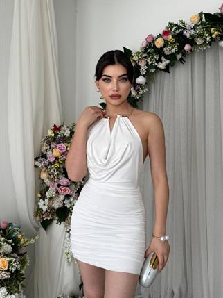 Mezen Boyun Aksesuarlı Elbise