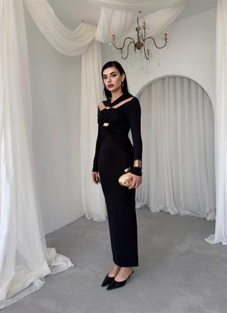 Dande Broş Detaylı Elbise