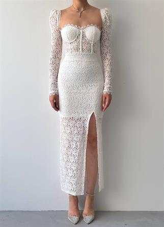 Royal Dantel Detay Yırtmaçlı Uzun Elbise