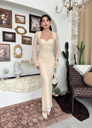 Jelon Uzun Dantel Tasarım Elbise