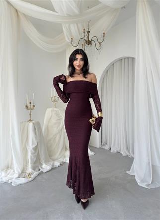 Madonna Yaka Tasarım Dantel Elbise