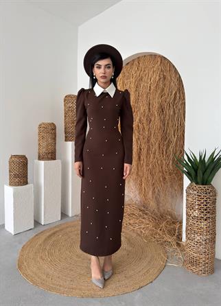 Perlina İnci Boncuk Detay Gömlek Yaka Uzun Elbise