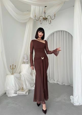 Vesso Broş Detaylı Elbise