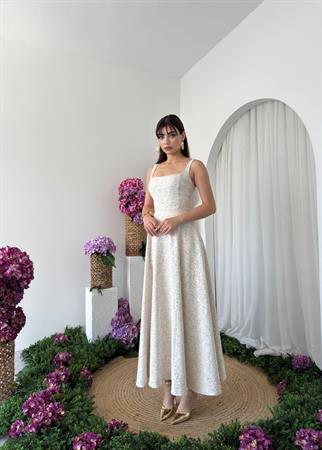 Kalf Çiçek Detaylı Elbise