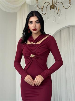 Dande Broş Detaylı Elbise