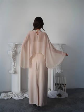 Alesta Tül Detaylı Tasarım Uzun Elbise