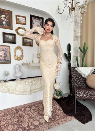 Jelon Uzun Dantel Tasarım Elbise