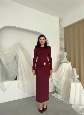 Rıva Broş Detaylı Elbise