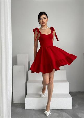 Kalın Askılı Bağlamalı Gloplu Mini Elbise