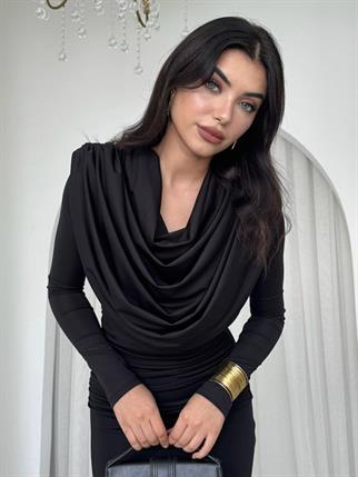 Crimson Drape Detay Uzun Elbise