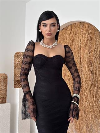 Corina Dantel Detay Balık Model Uzun Elbise