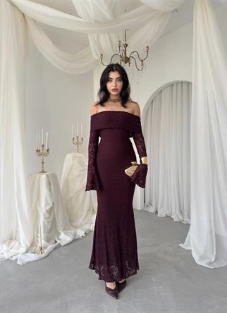 Madonna Yaka Tasarım Dantel Elbise