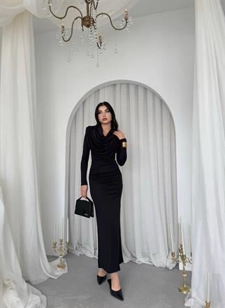 Crimson Drape Detay Uzun Elbise