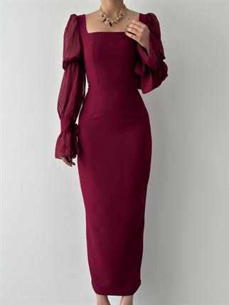 Hare Kolları Fırfır Detaylı Elbise