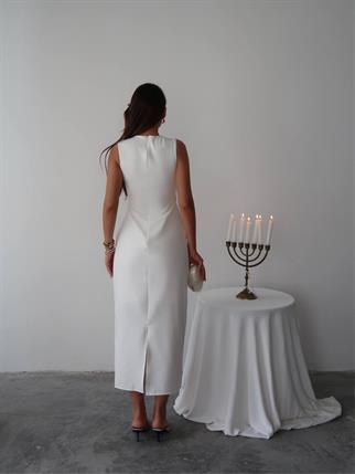 Mona Taş Detay Atlas Kumaş Uzun Elbise