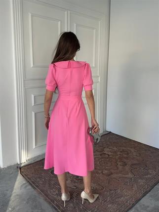 Bebe Yaka Düğmeli Midi Atlas Elbise