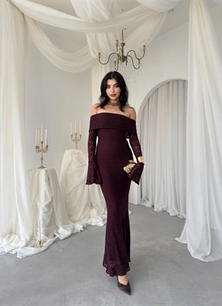 Madonna Yaka Tasarım Dantel Elbise