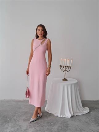 Mona Taş Detay Atlas Kumaş Uzun Elbise