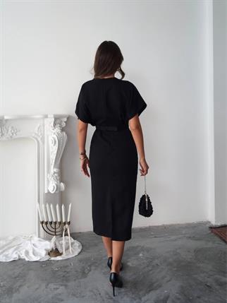 Klein Kemer Detaylı V Yaka Elbise