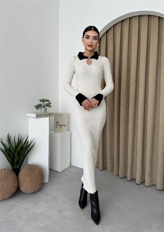 Damla Dekolte Yakalı Triko Elbise