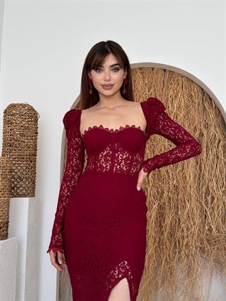 Royal Dantel Detay Yırtmaçlı Uzun Elbise