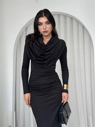 Crimson Drape Detay Uzun Elbise