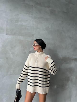 Diego Çizgili Yaka Detay Kazak - Beyaz