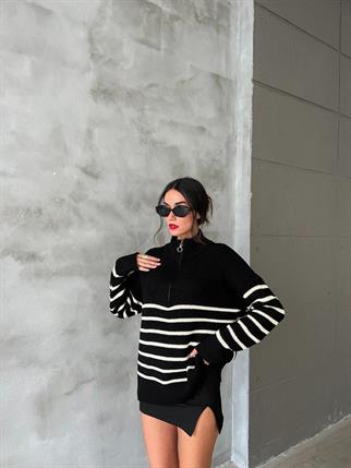 Diego Çizgili Yaka Detay Kazak - Siyah