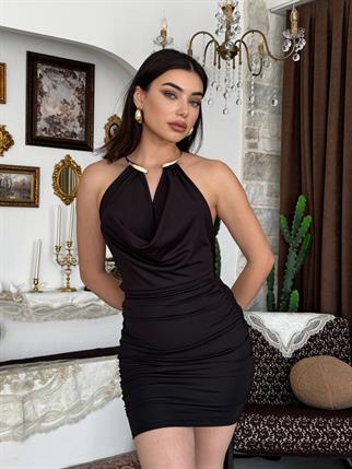 Mezen Boyun Aksesuarlı Elbise