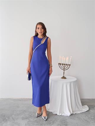 Mona Taş Detay Atlas Kumaş Uzun Elbise