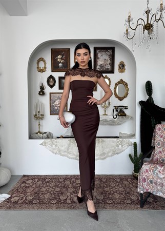 Jecan Omuz Pelerin Detaylı Elbise